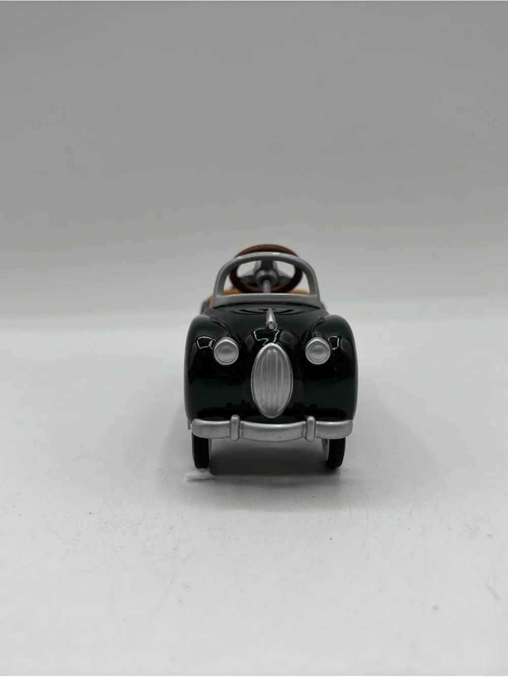 Hallmark Keepsake Ornament 2003 Vintage 1949 Gilliam Sport 10th In The Series